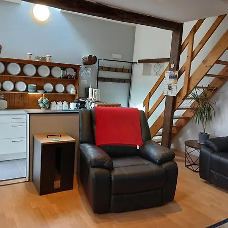 住宿加早餐酒店 花园住宿加早餐旅馆 Isigny-le-Buat