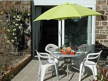 Le Jardin * Isigny-le-Buat