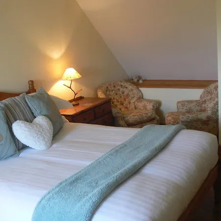 Le Jardin Bed and Breakfast Isigny-le-Buat