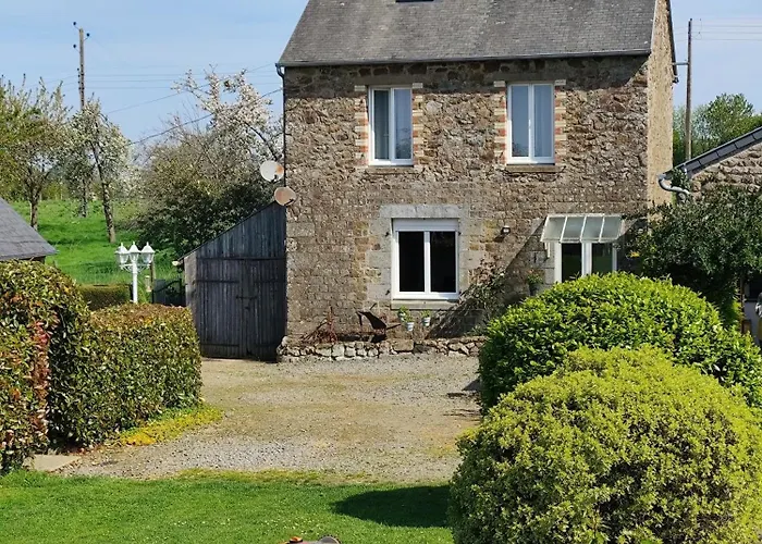 Le Jardin 4* Isigny-le-Buat